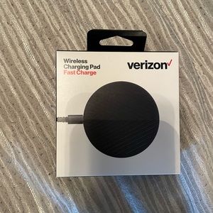 NWT Verizon Wireless Charging Pad